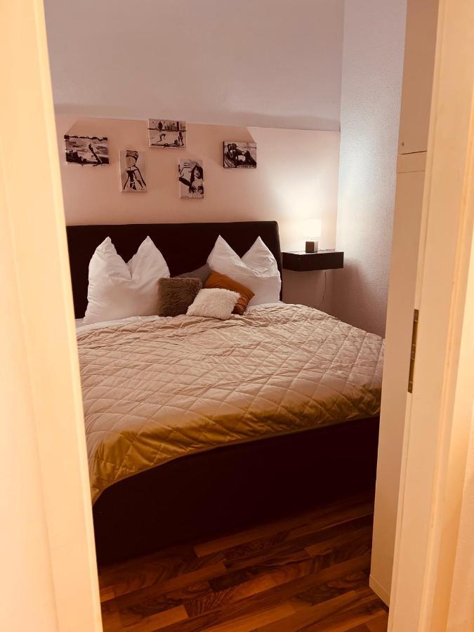 Charmante Ferienwohnung In Dresden Striesen - Frau Pie Appartement Exterior foto